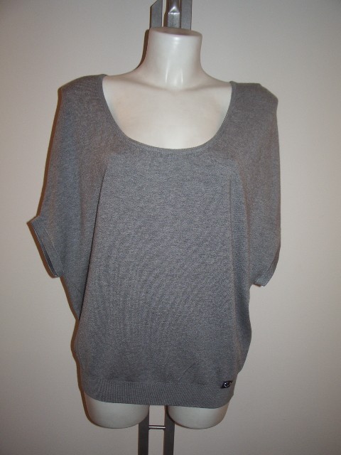 PULLOVER